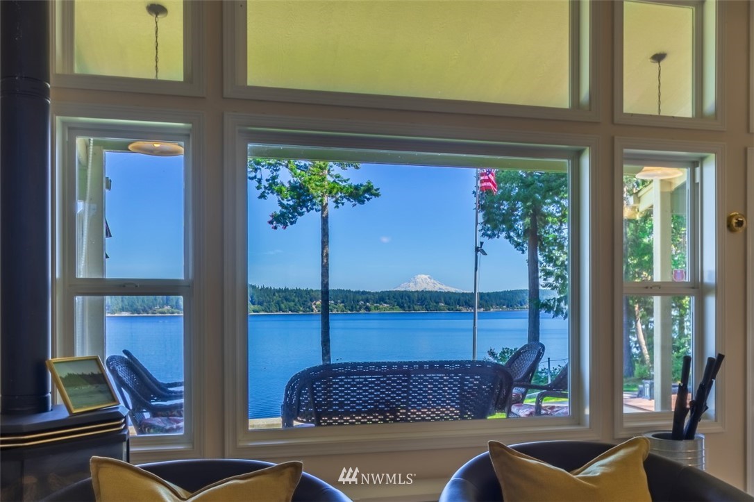 294 East Vineyard Crest Road Grapeview, WA 98546 - Photo 8 of 25 Gallery Image 8