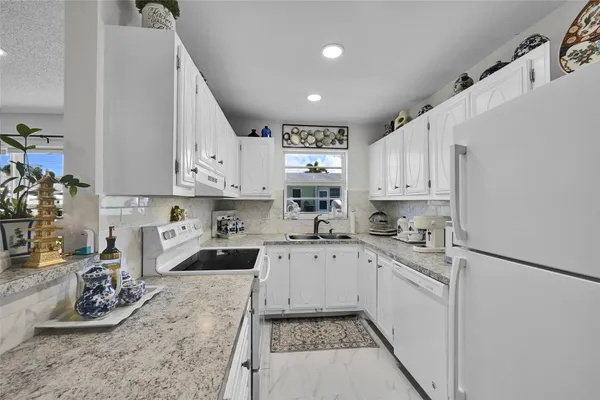 $149,000 | 211 Bayview Avenue, Unit C, Boynton Beach, FL 33435