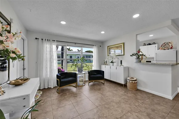 $149,000 | 211 Bayview Avenue, Unit C, Boynton Beach, FL 33435