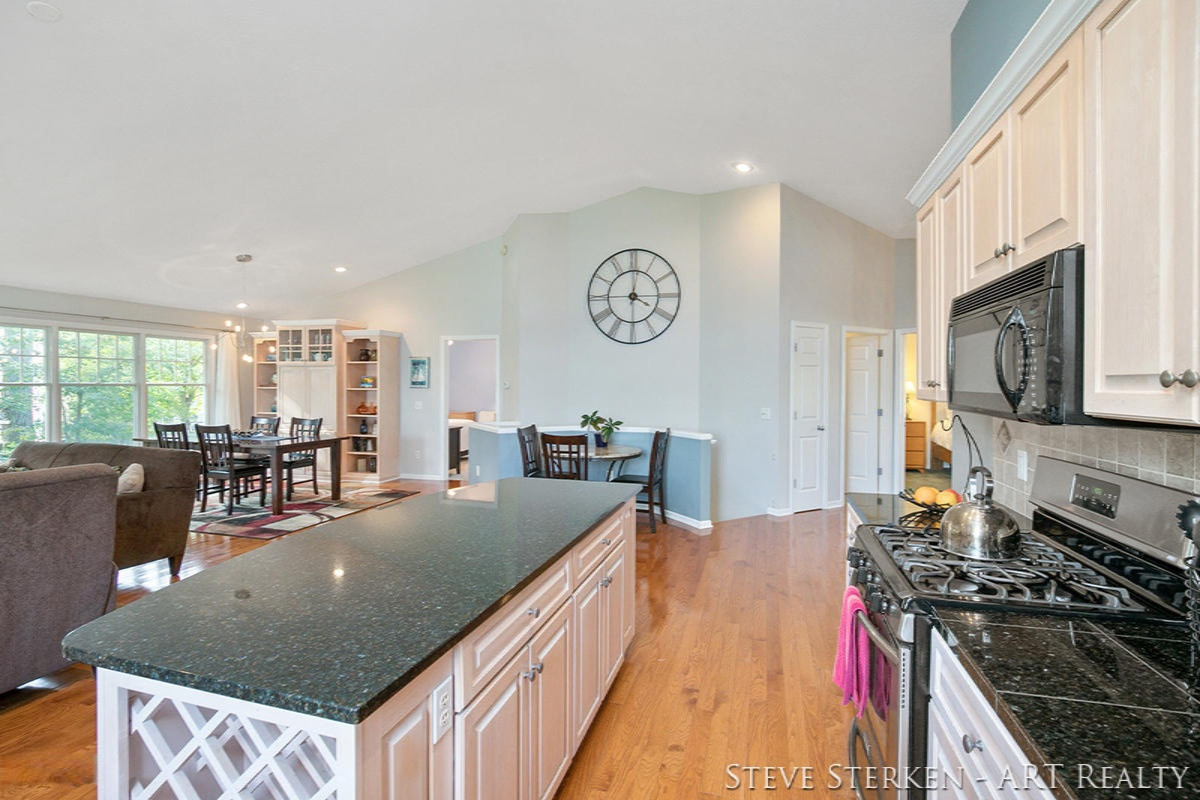 3009 Riley Ridge Road Holland, MI 49424 - Photo 20 of 35 IMG_1010