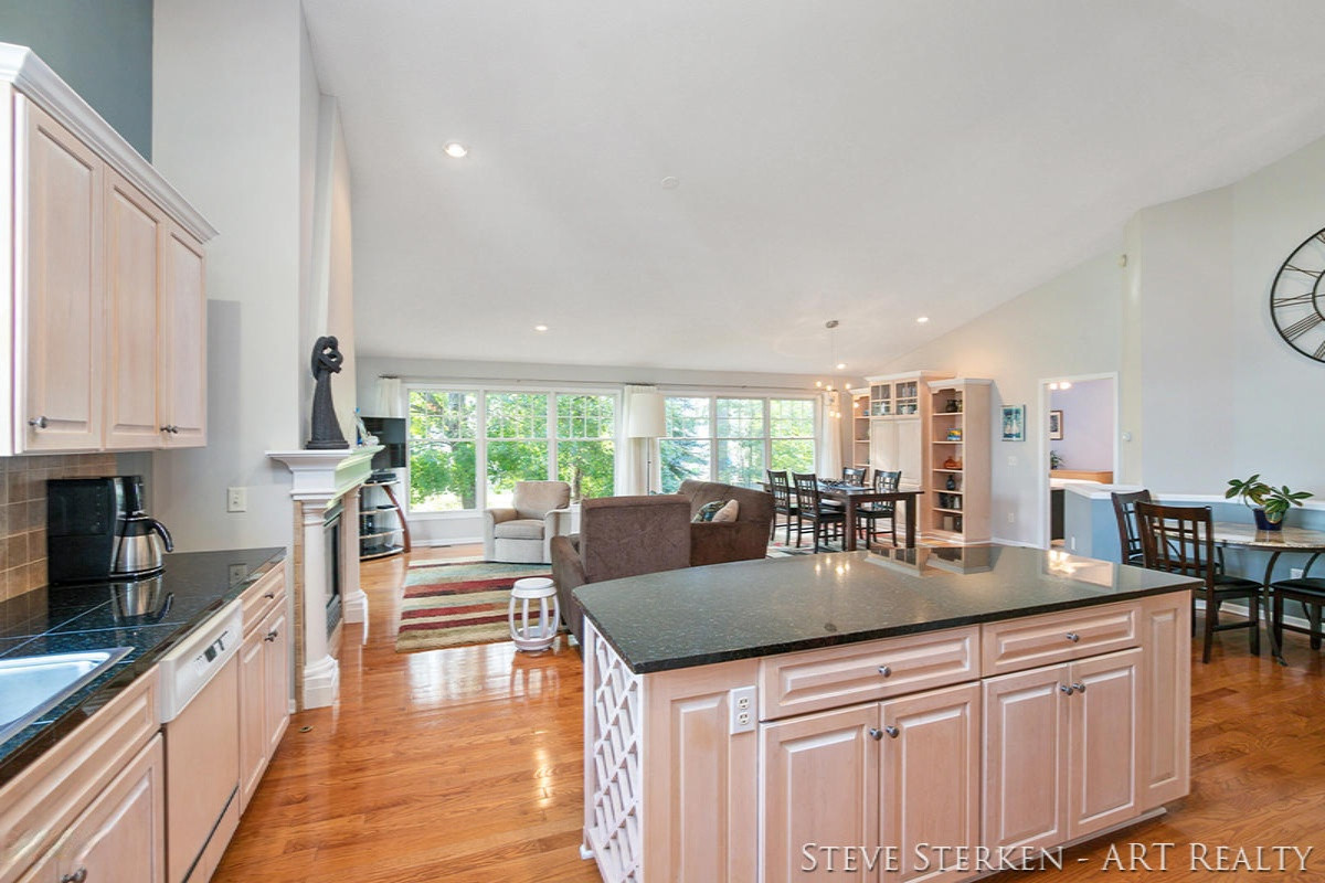 3009 Riley Ridge Road Holland, MI 49424 - Photo 21 of 35 IMG_1011