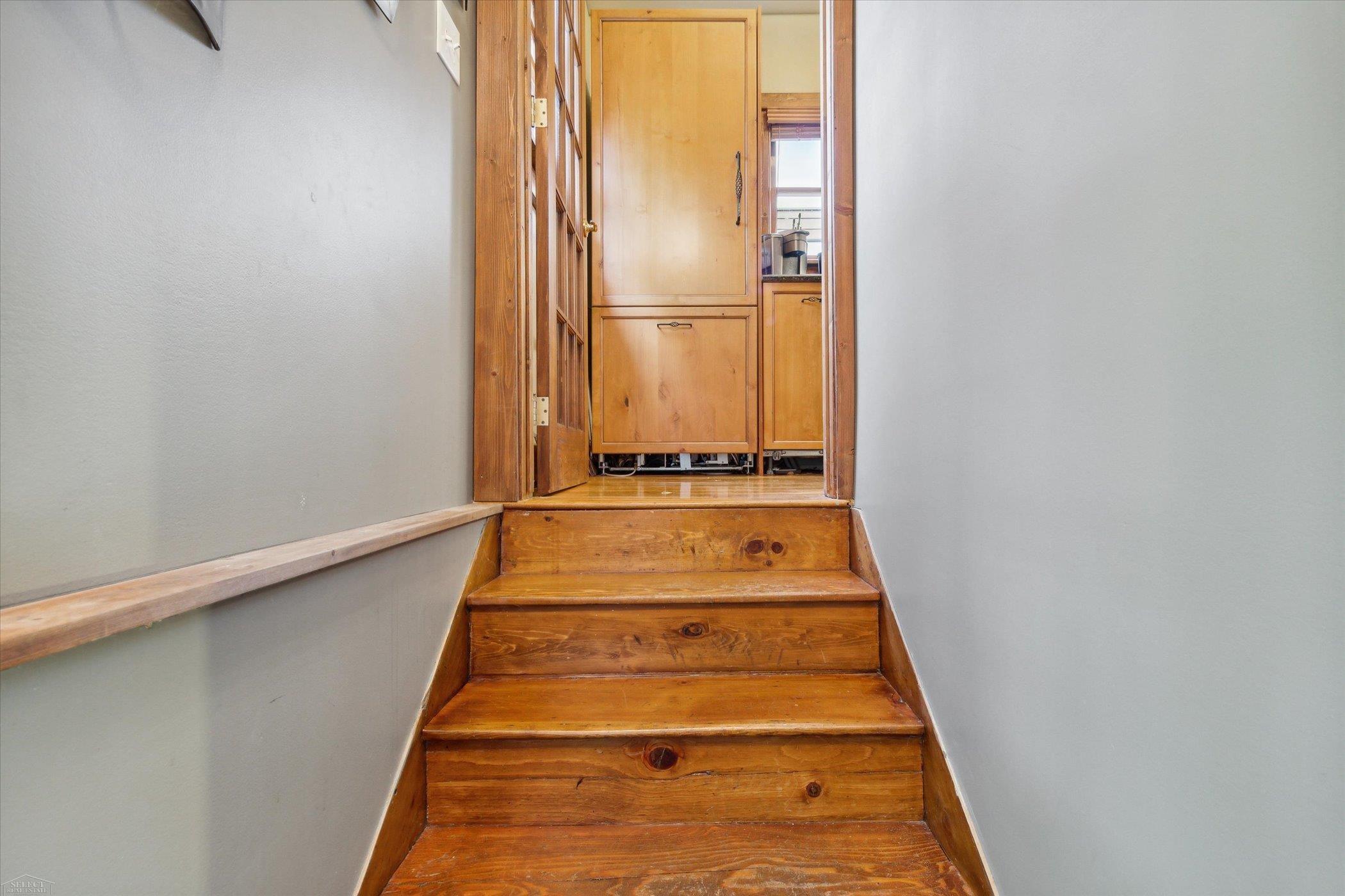 1440 Ruffner Avenue Birmingham, MI 48009 - Photo 29 of 47 50125619-28.JPG