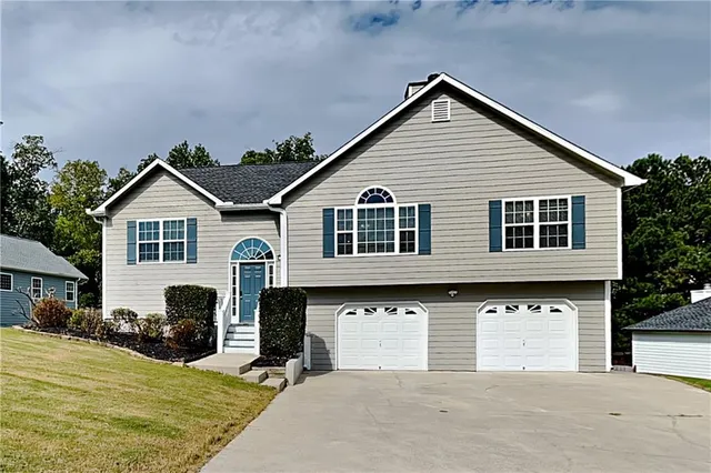 $2,095 | 42 Oak Springs Lane, Dallas, GA 30132