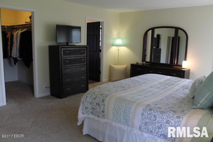 11603 Strawberry Road Carbondale, IL 62901 - Photo 20 of 33 Gallery Image 20