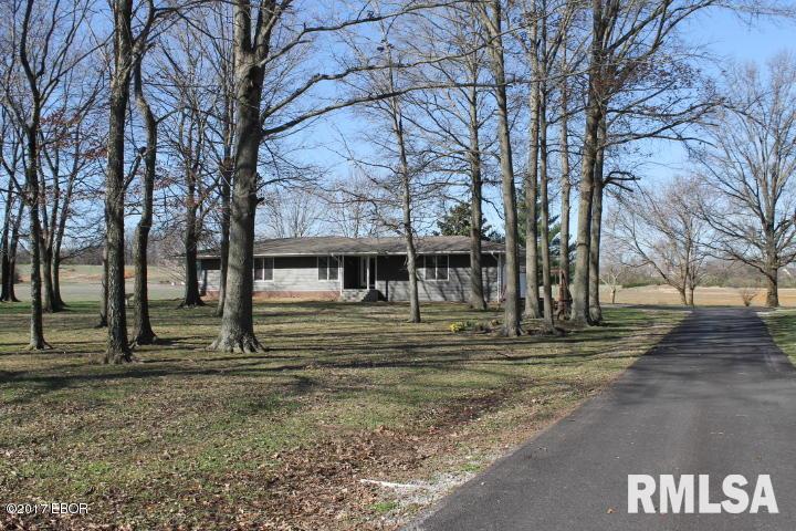 11603 Strawberry Road Carbondale, IL 62901 - Photo 3 of 33 Gallery Image 3