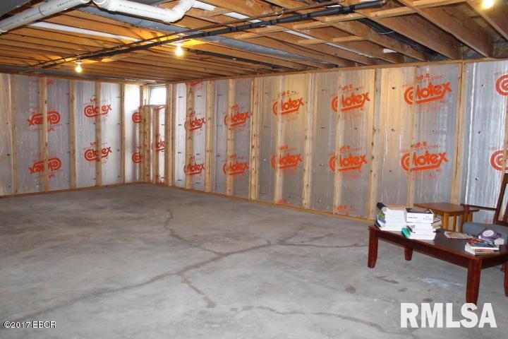 11603 Strawberry Road Carbondale, IL 62901 - Photo 27 of 33 Gallery Image 27
