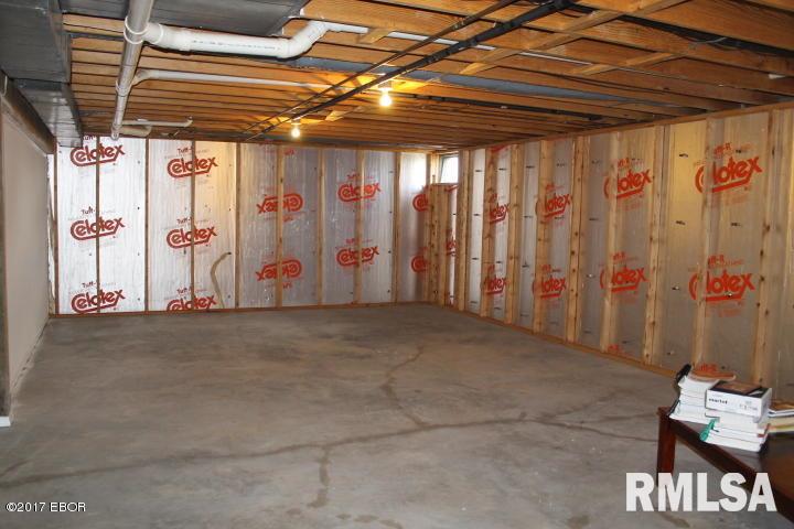 11603 Strawberry Road Carbondale, IL 62901 - Photo 28 of 33 Gallery Image 28