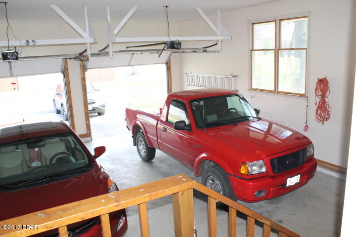 11603 Strawberry Road Carbondale, IL 62901 - Photo 32 of 33 Gallery Image 32