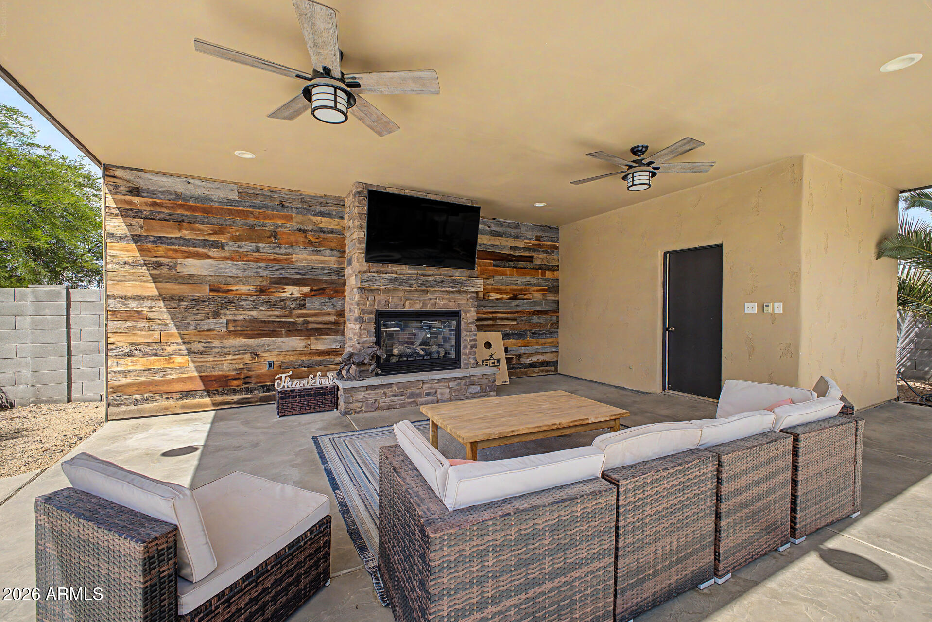 1703 West Quartz Rock Road Phoenix, AZ 85085 - Photo 10 of 97 81 - Quartz Rock 1703
