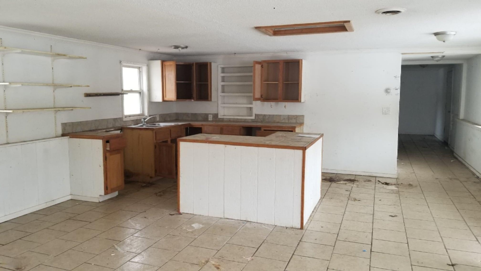497 South Tyndall Road Branch, MI 49402 - Photo 9 of 15 kitchen