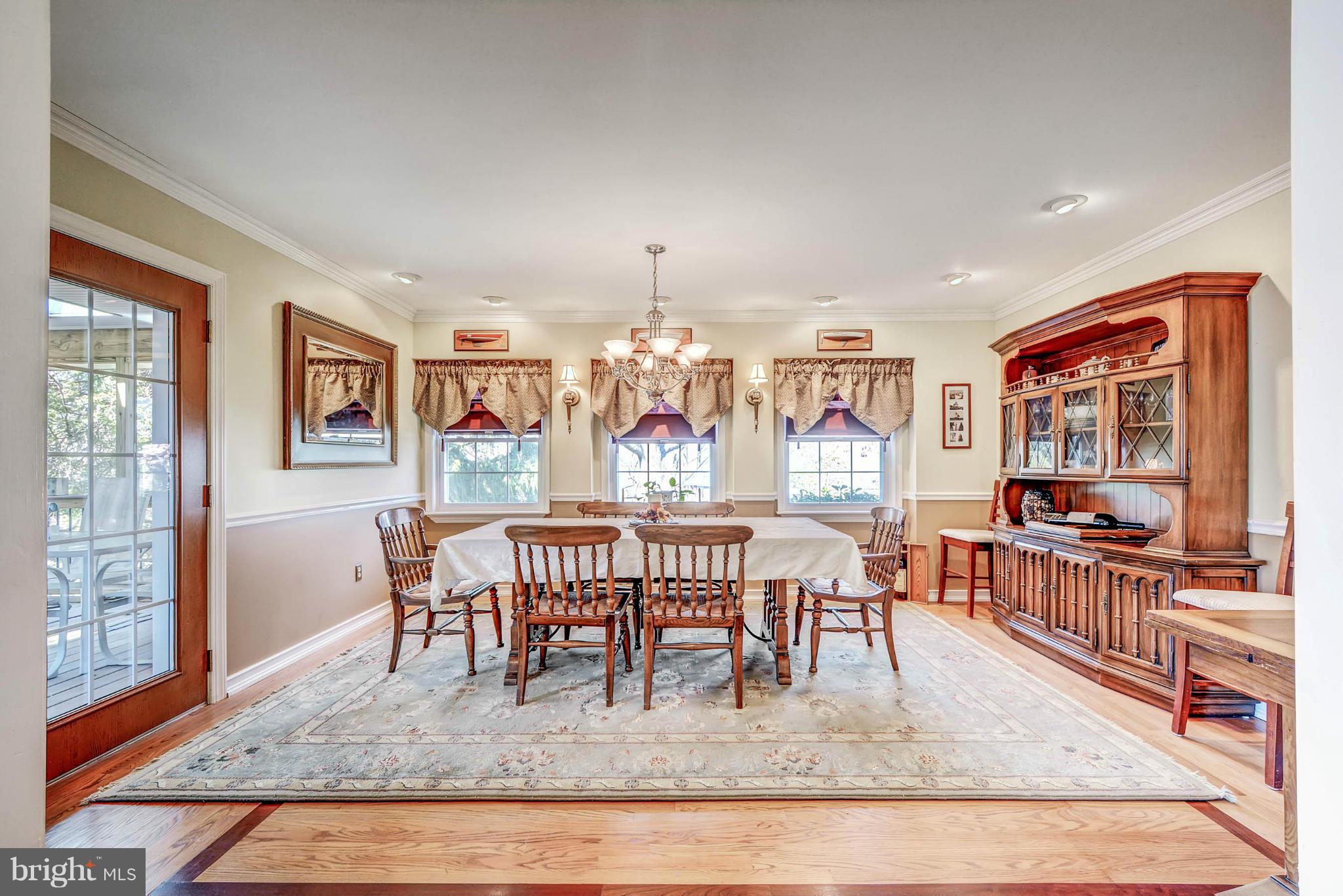 8818 Wolverton Road Baltimore, MD 21234 - Photo 12 of 25 Dining Room