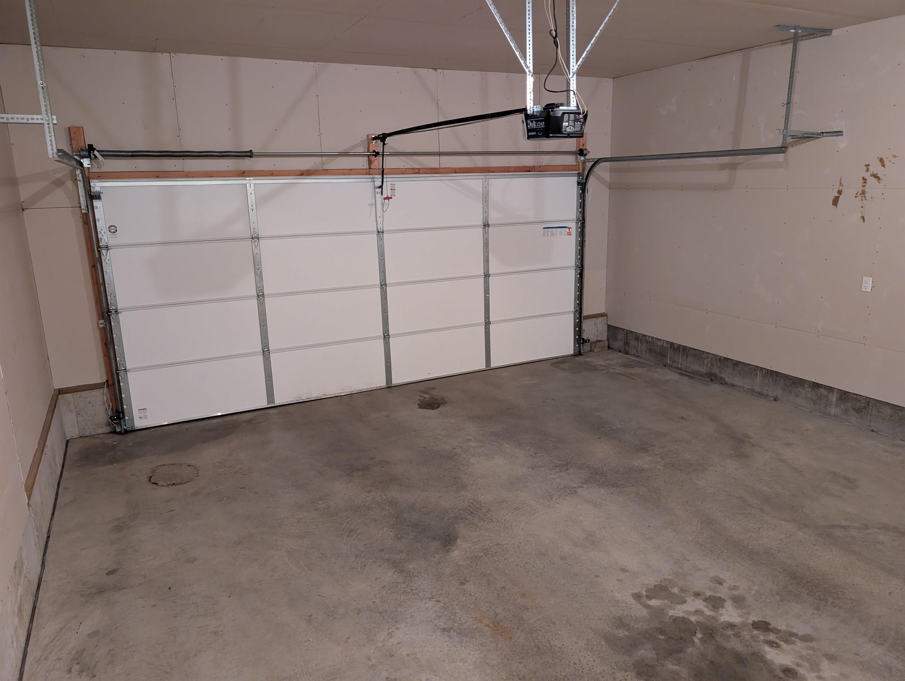 1007 Linden Street Decorah, IA 52101 - Photo 13 of 19 Gallery Image 13