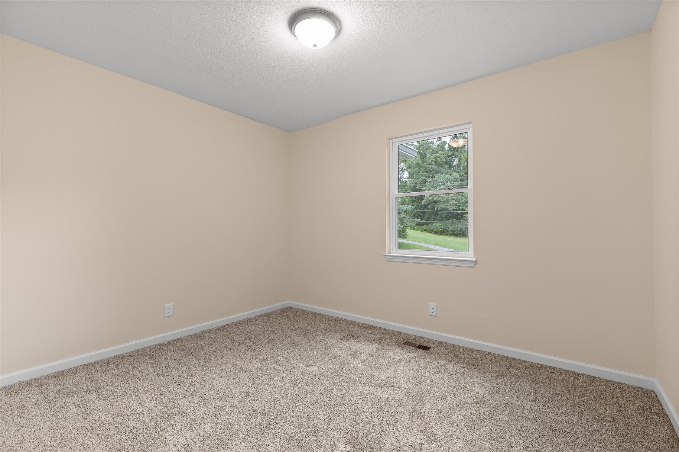 5379 Long Hollow Road Rock Spring, GA 30739 - Photo 18 of 37 29-Long Hollow-28