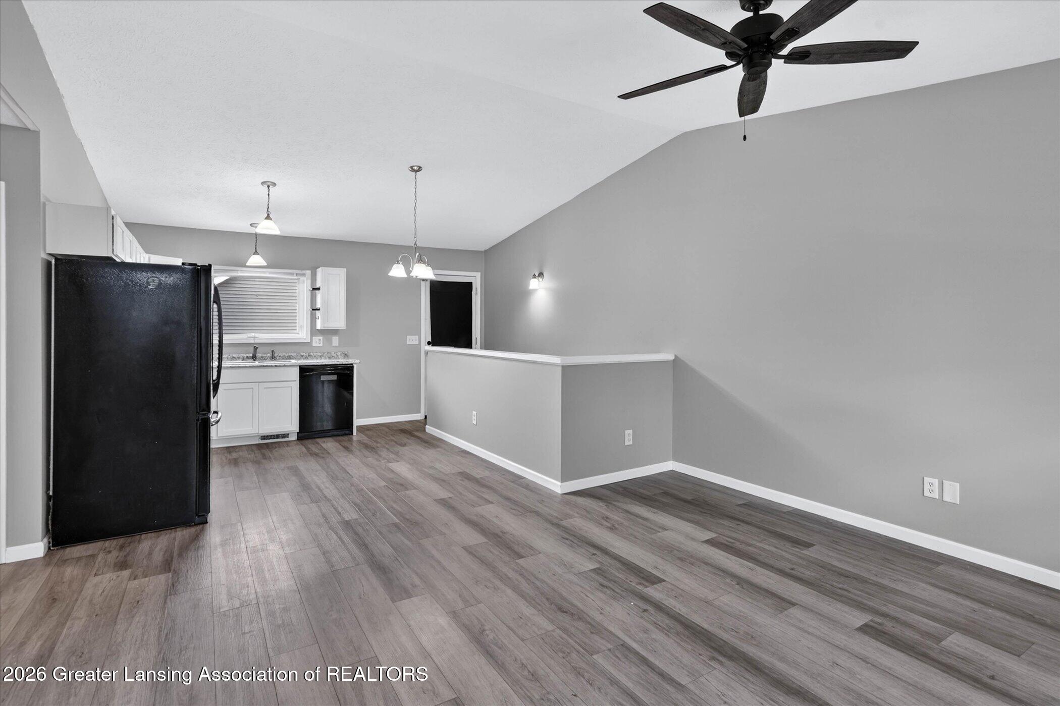 5105 Hughes Road Lansing, MI 48911 - Photo 4 of 26 11-5105-Hughes-Rd-WindowStill-Photograph