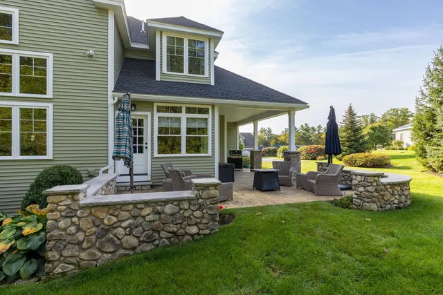 $1,499,000 | 51 Childs Drive, Dover, NH 03820