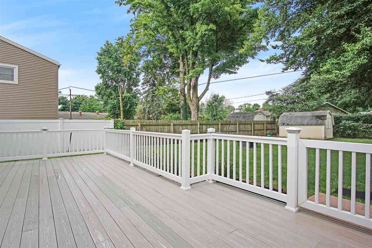 5009 Craig Road South Bend, IN 46614 - Photo 11 of 31 Gallery Image 11