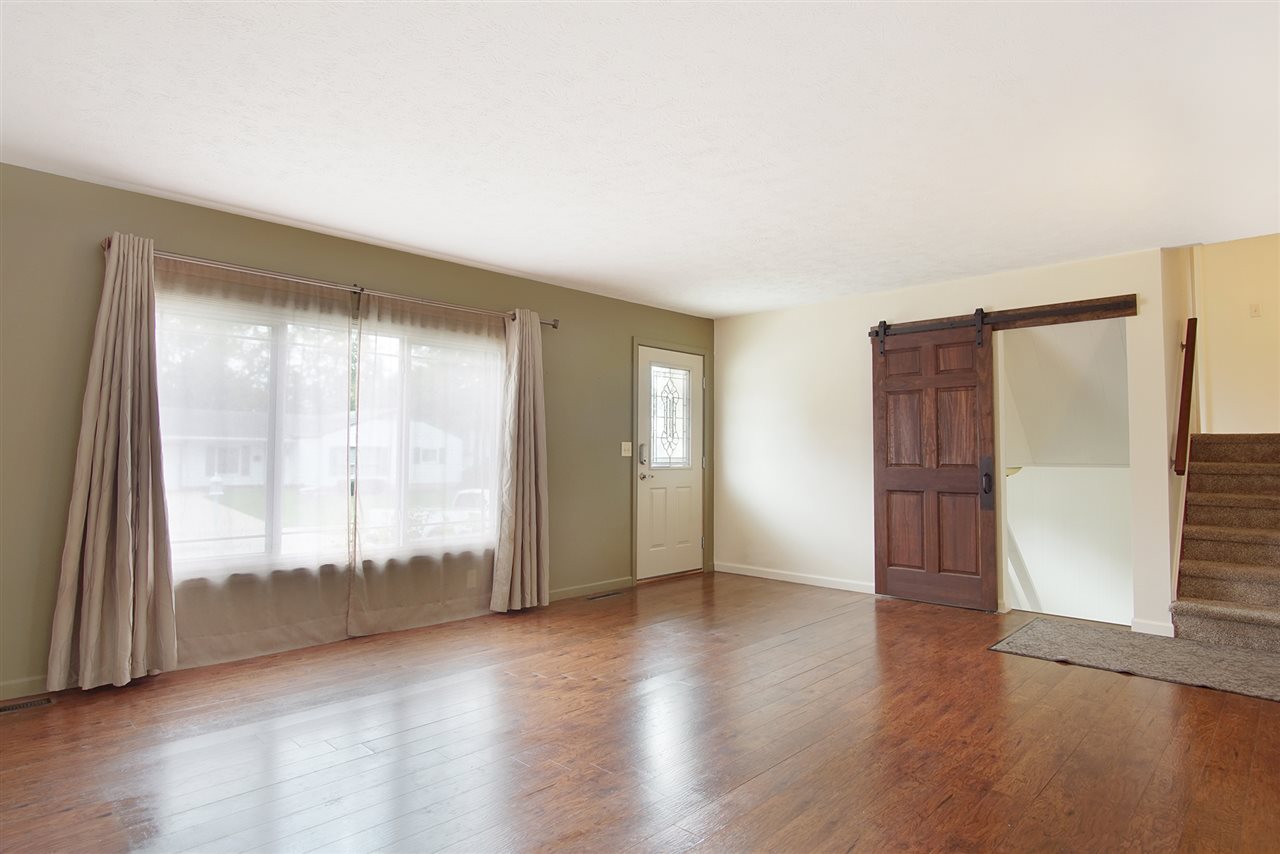 5009 Craig Road South Bend, IN 46614 - Photo 4 of 31 Gallery Image 4
