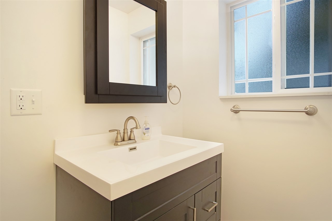 5009 Craig Road South Bend, IN 46614 - Photo 7 of 31 Gallery Image 7