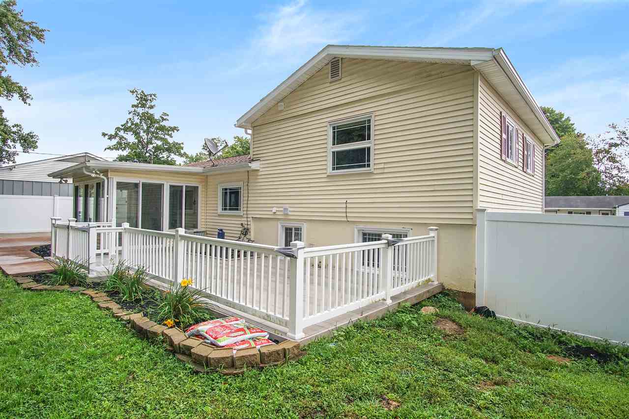 5009 Craig Road South Bend, IN 46614 - Photo 10 of 31 Gallery Image 10
