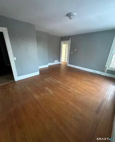 $1,400 | 484 Waterville Street, Waterbury, CT 06710