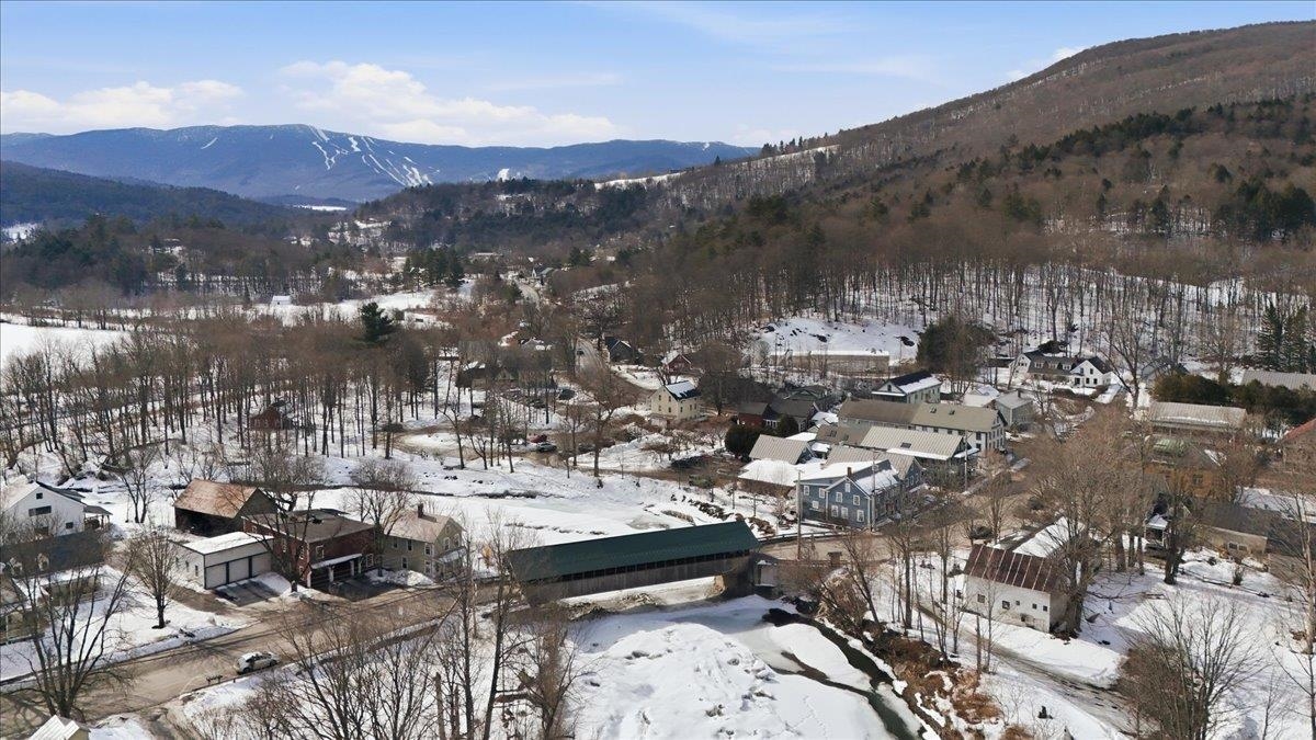 3 Hummingbird Lane Waitsfield, VT 05673 - Photo 4 of 23