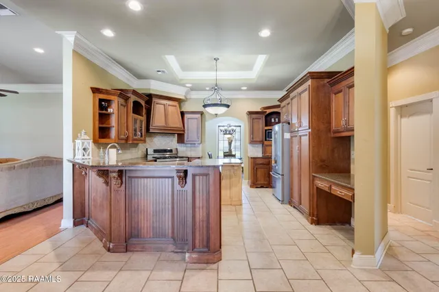 $355,000 | 605 Terrell Court, New Iberia, LA 70563