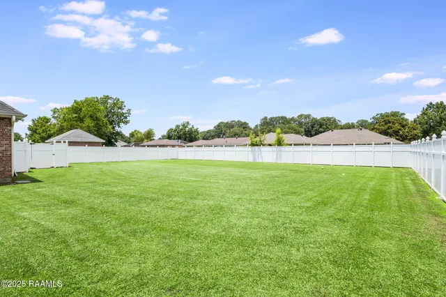 $355,000 | 605 Terrell Court, New Iberia, LA 70563