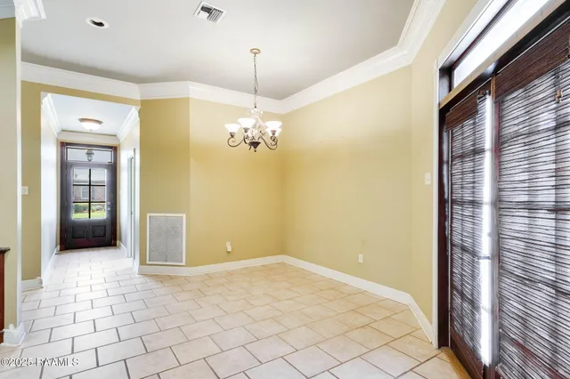 $355,000 | 605 Terrell Court, New Iberia, LA 70563