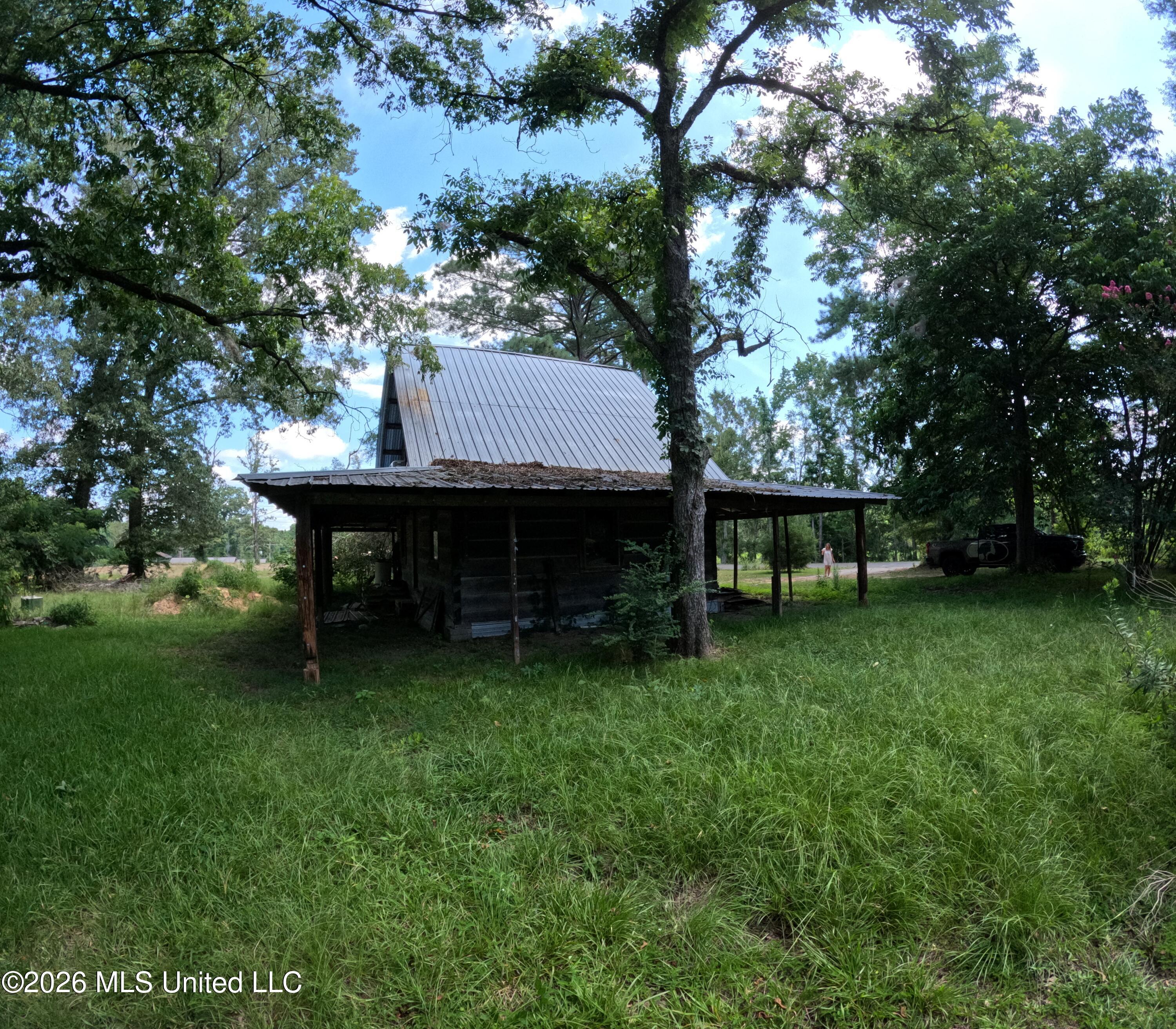 32 Granby Road Prentiss, MS 39474 - Photo 3 of 20 GOPR1030