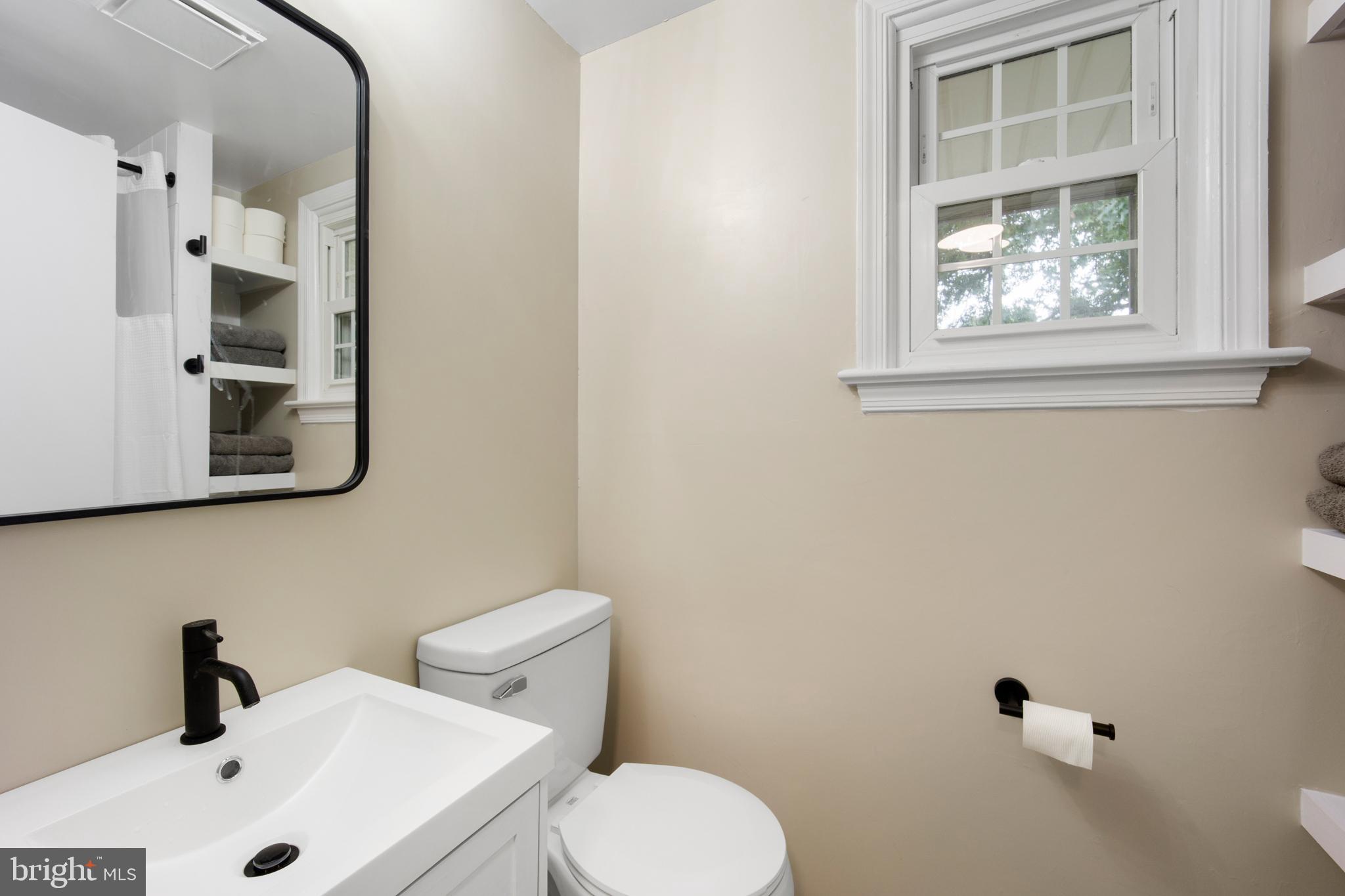 1756 Conestoga Road Chester Springs, PA 19425 - Photo 23 of 30 Hall Bath - Main Floor