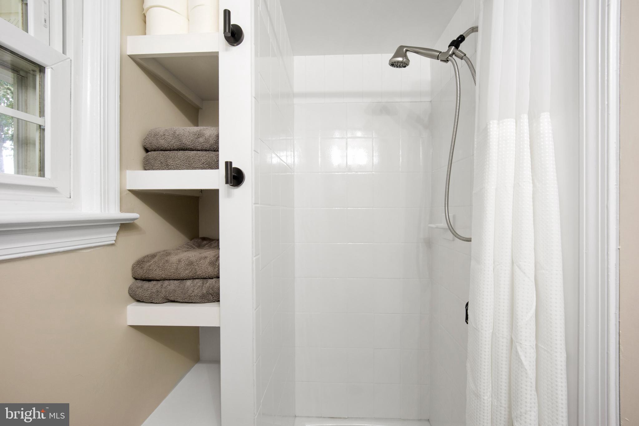 1756 Conestoga Road Chester Springs, PA 19425 - Photo 24 of 30 Hall Bath - Main Floor