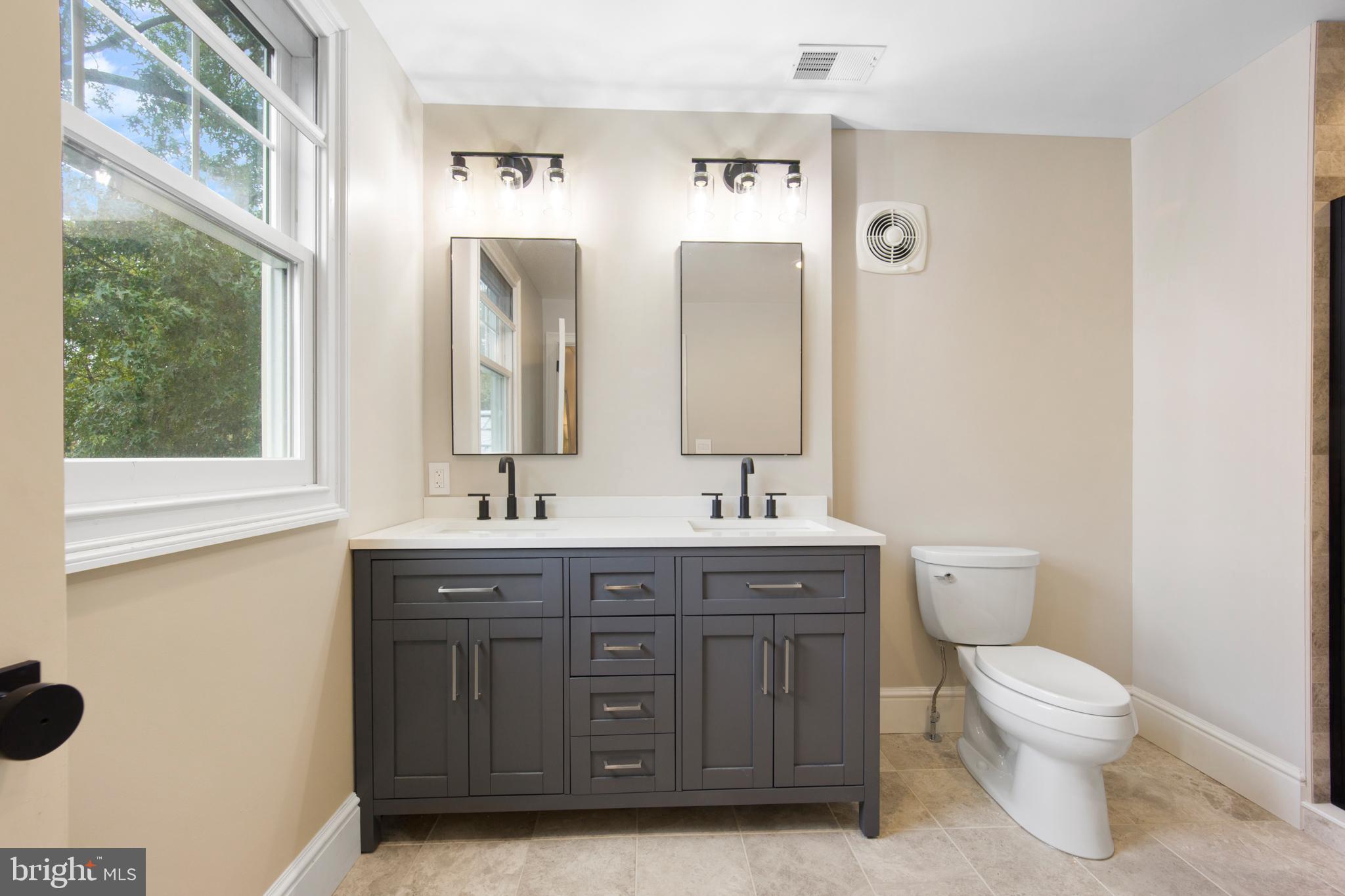 1756 Conestoga Road Chester Springs, PA 19425 - Photo 7 of 30 Owner's Bath - Dual Sinks