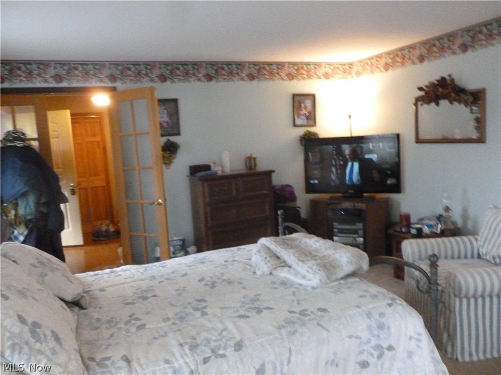 9467 Reed Road North Ridgeville, OH 44039 - Photo 25 of 35 First floor Master Bedroom with full bath