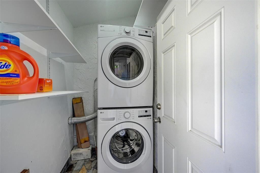 321 Jackson Street, Unit 5 Hollywood, FL 33019 - Photo 28 of 36 Photo 28