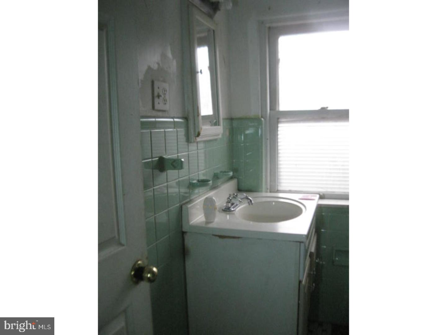 1001 Collings Road Camden, NJ 08104 - Photo 18 of 20