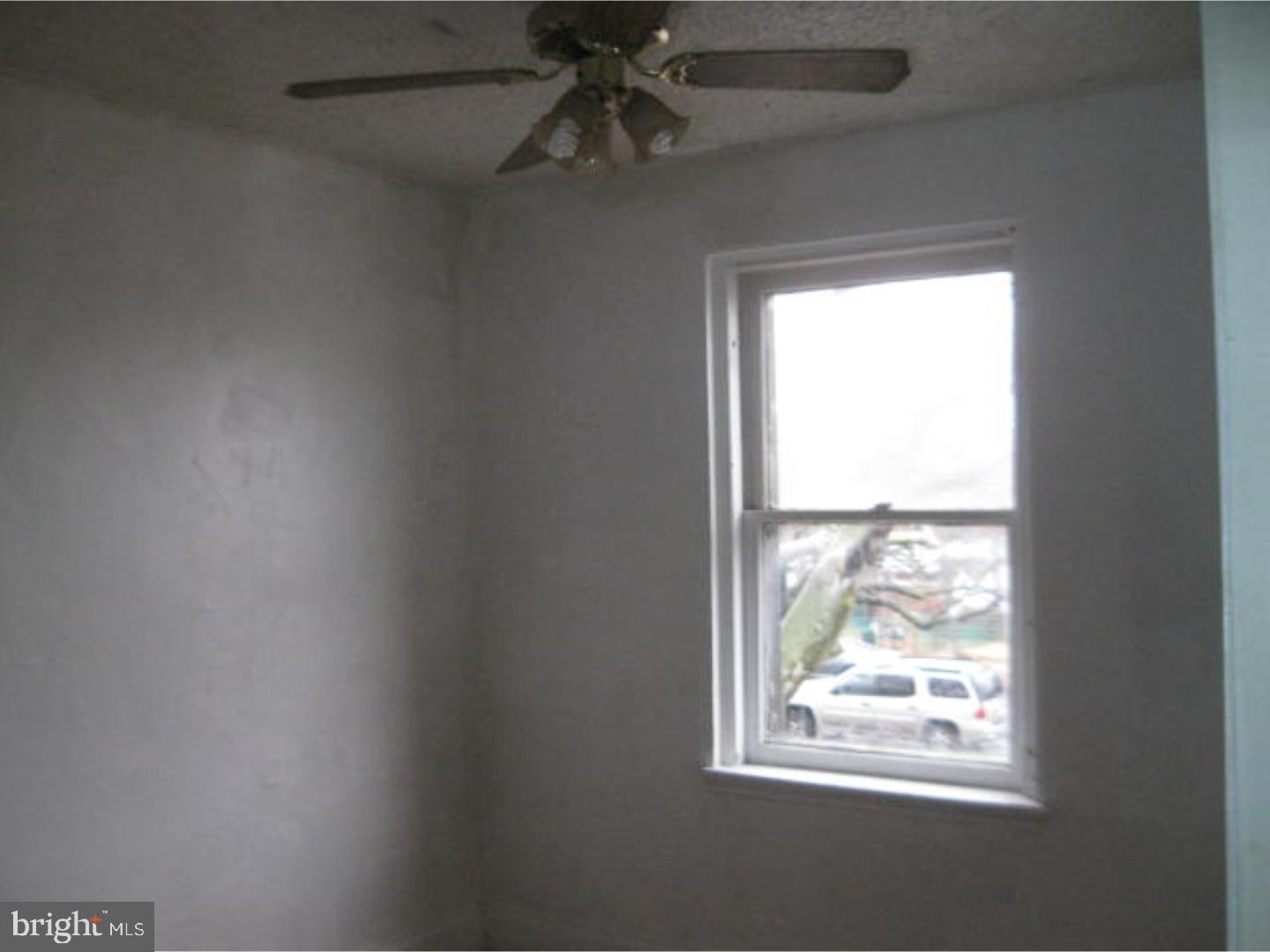 1001 Collings Road Camden, NJ 08104 - Photo 9 of 20