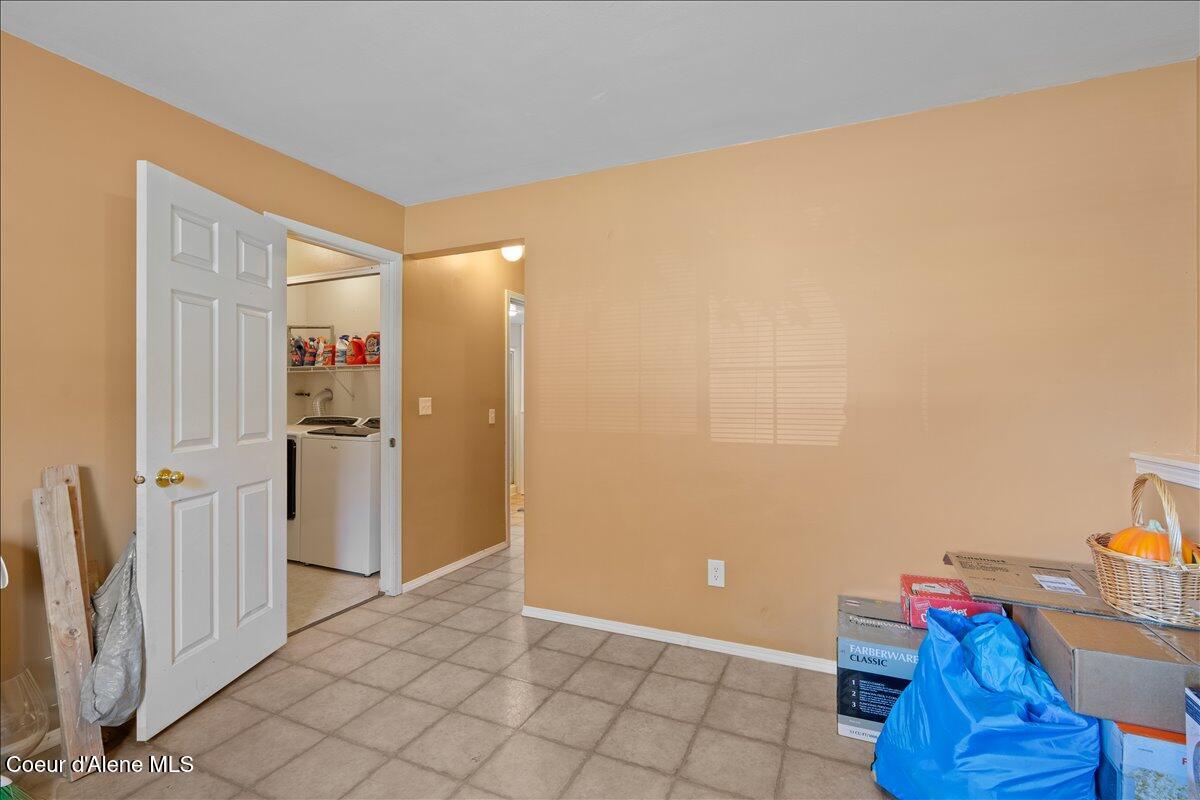 6973 Legacy Drive Rathdrum, ID 83858 - Photo 25 of 45 Family Room