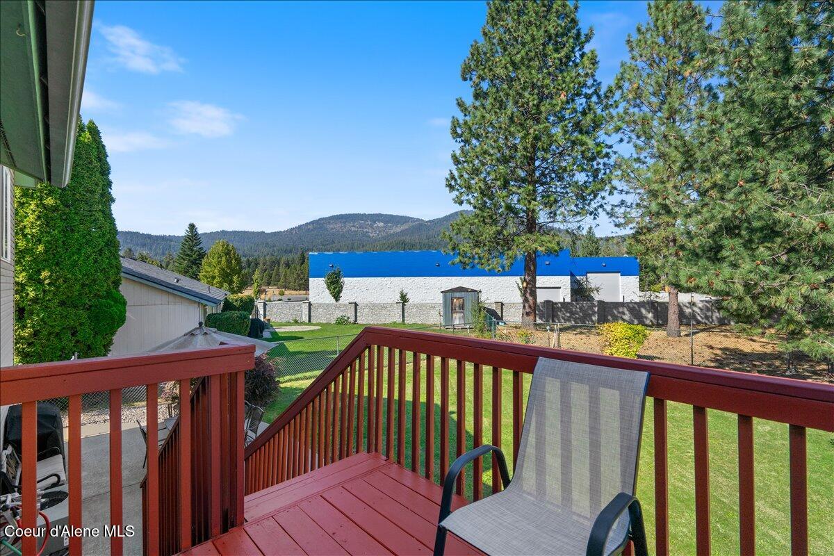 6973 Legacy Drive Rathdrum, ID 83858 - Photo 31 of 45 Back deck