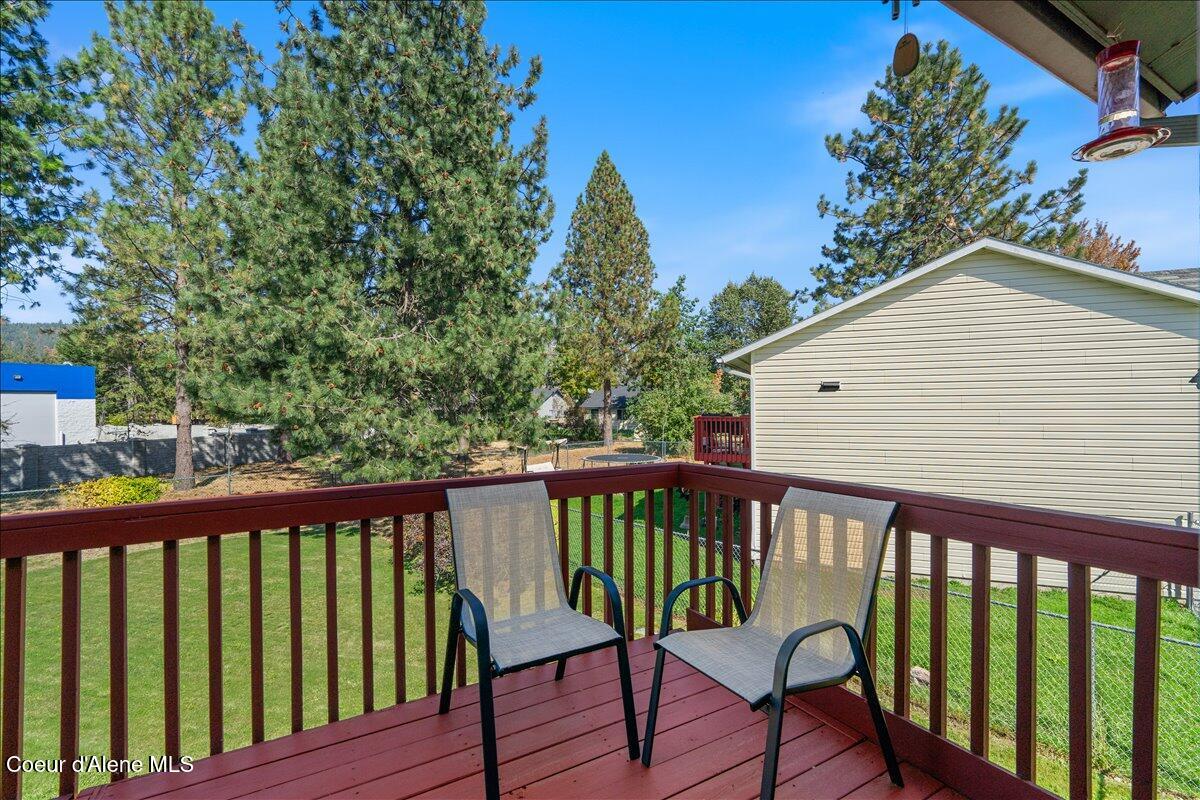 6973 Legacy Drive Rathdrum, ID 83858 - Photo 32 of 45 Back deck