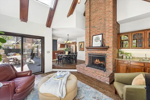 $1,265,000 | 450 Stagecoach Run, Glen Ellyn, IL 60137