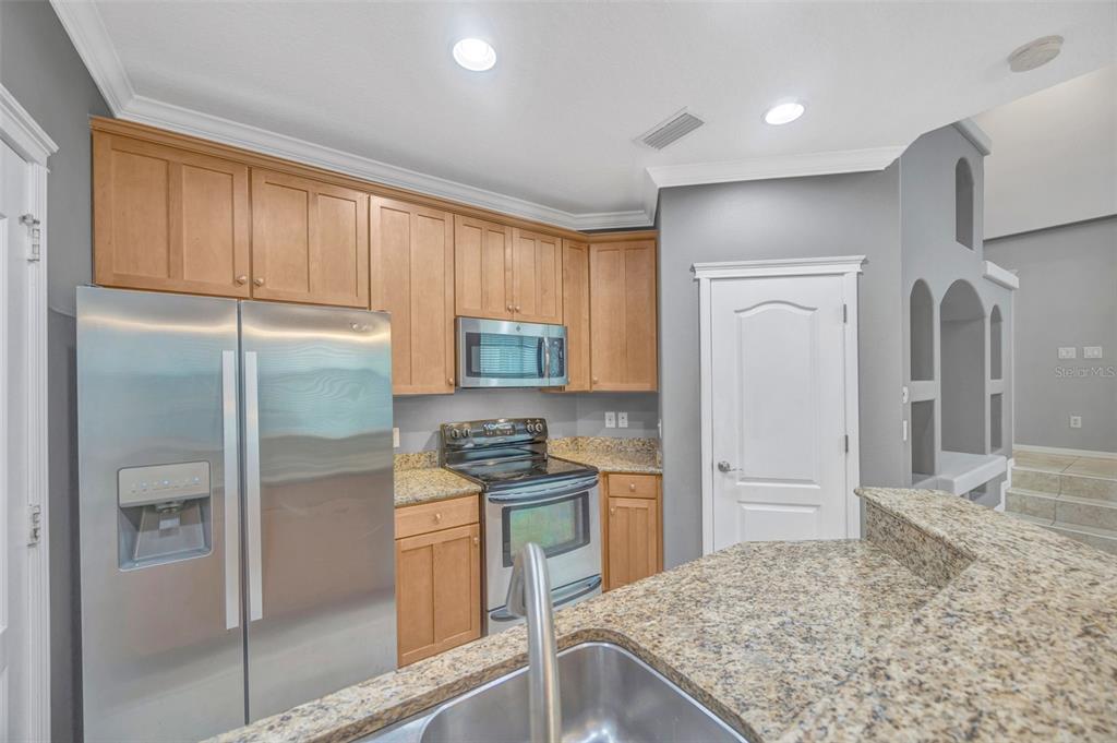 6020 Fishhawk Crossing Boulevard Lithia, FL 33547 - Photo 15 of 68