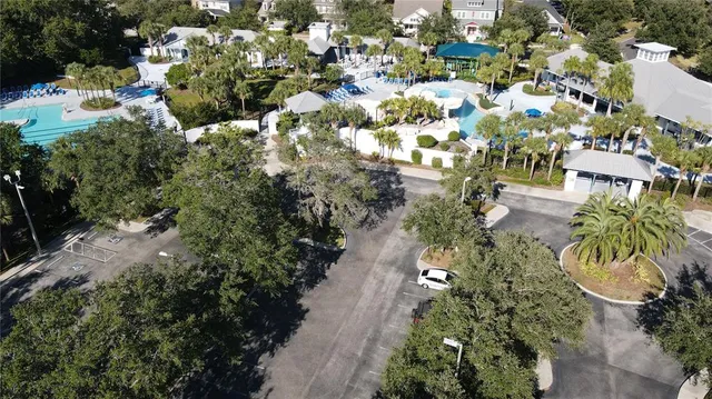 $317,500 | 6020 Fishhawk Crossing Boulevard, Lithia, FL 33547