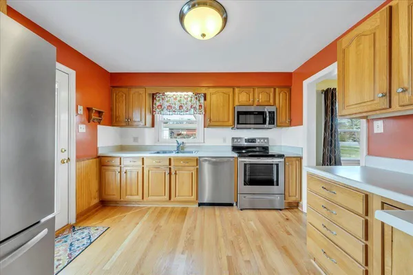 $324,950 | 19 Hillmount Drive, Salem, VA 24153