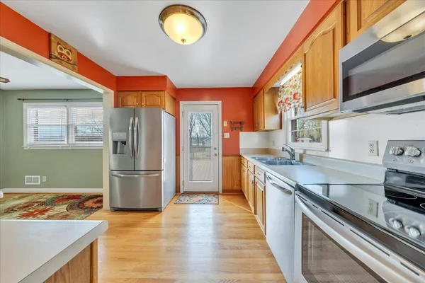 $324,950 | 19 Hillmount Drive, Salem, VA 24153