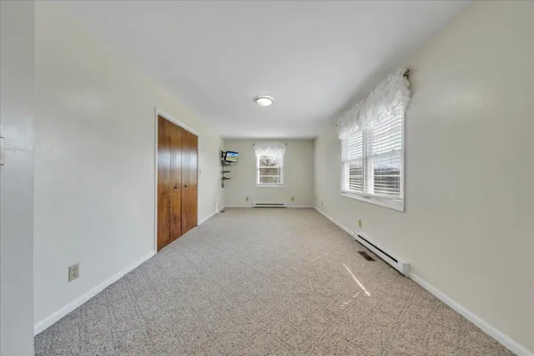 $324,950 | 19 Hillmount Drive, Salem, VA 24153