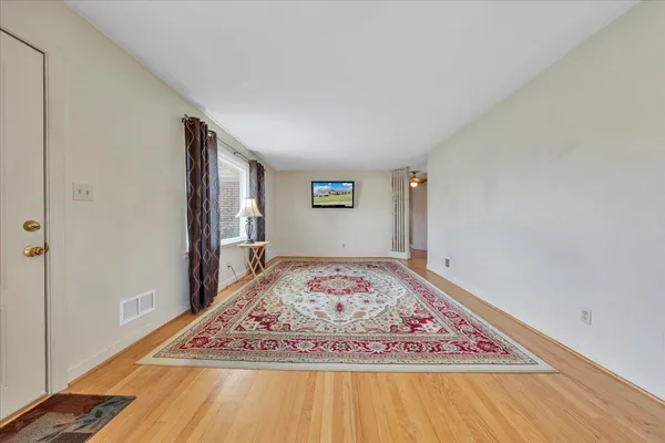 $324,950 | 19 Hillmount Drive, Salem, VA 24153