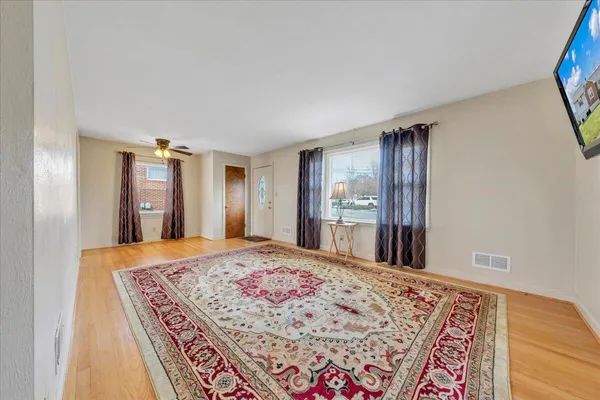 $324,950 | 19 Hillmount Drive, Salem, VA 24153