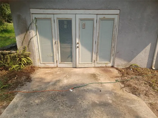 a view of outdoor space