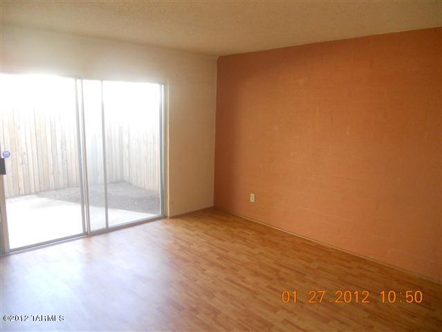 2525 East Prince Road, Unit 25 Tucson, AZ 85716 - Photo 7 of 12
