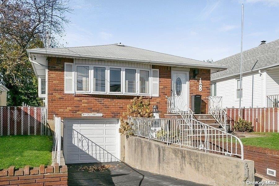 18 Ormonde Boulevard Valley Stream, NY 11580 - Photo 1 of 1